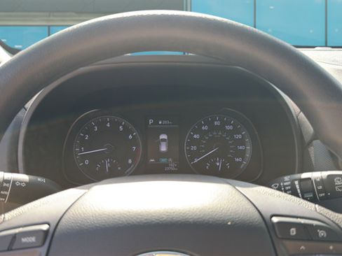 Used 2023 Hyundai Kona SEL FWD image 15
