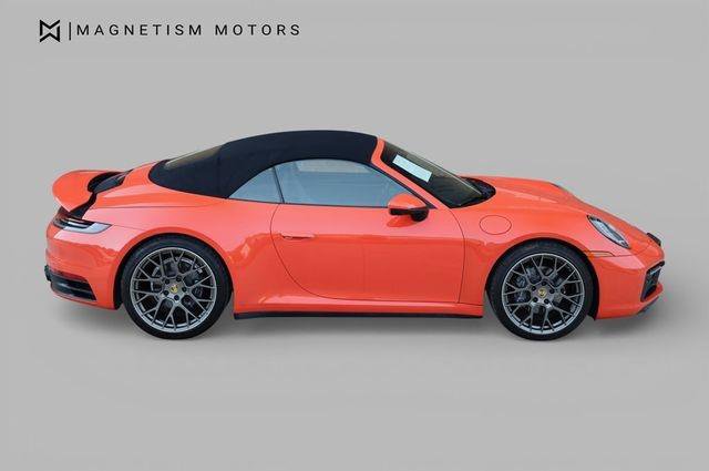 Used 2021 Porsche 911 Carrera w/ Premium Package RWD image 3