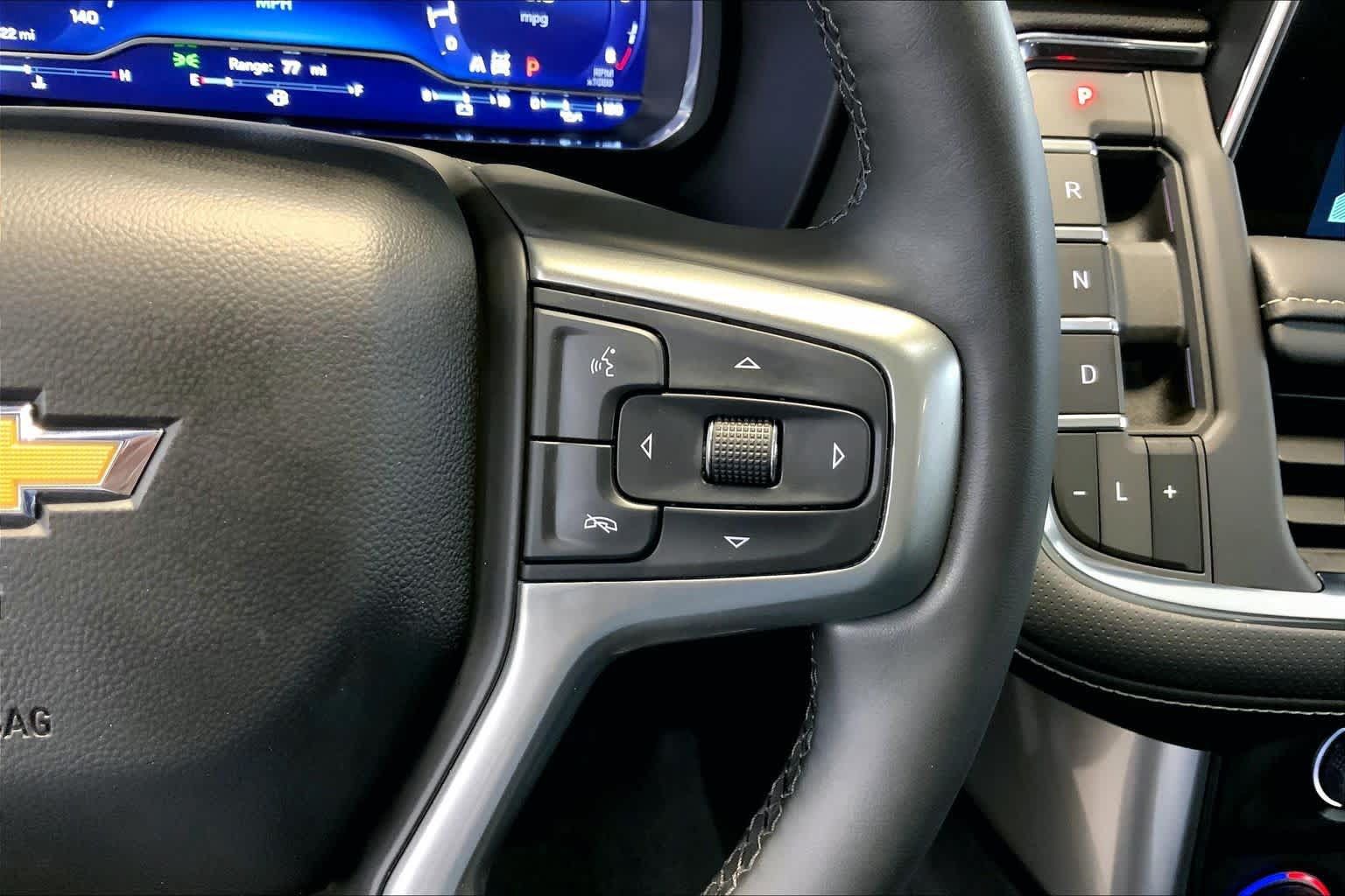 Used 2024 Chevrolet Tahoe Premier AWD/4WD image 24