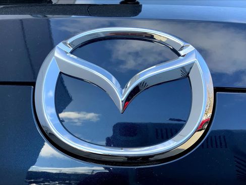 New 2025 MAZDA CX-5 Signature image 6