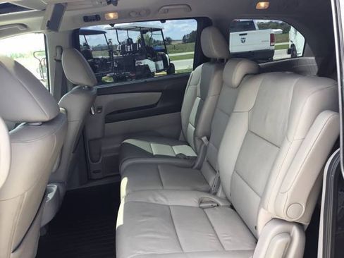 Used 2016 Honda Odyssey Touring Elite image 14