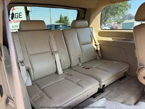 Used 2010 Chevrolet Tahoe LTZ AWD/4WD image 28