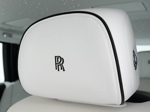 Certified 2023 Rolls-Royce Phantom Sedan image 18