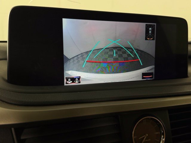 Used 2022 Lexus RX 350L Premium w/ Premium Package AWD/4WD image 16