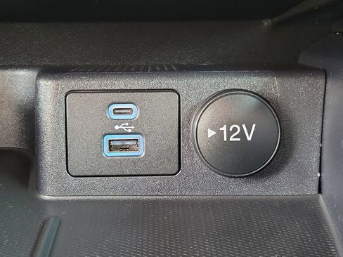 Certified 2022 Ford Escape SEL AWD/4WD image 31