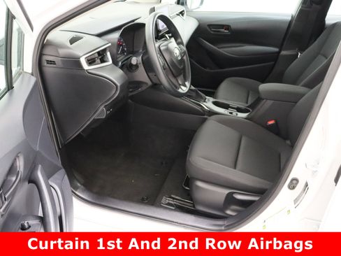 Used 2025 Toyota Corolla LE image 14