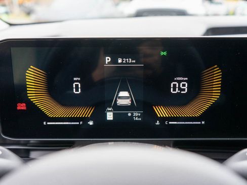 New 2026 Kia Carnival image 23