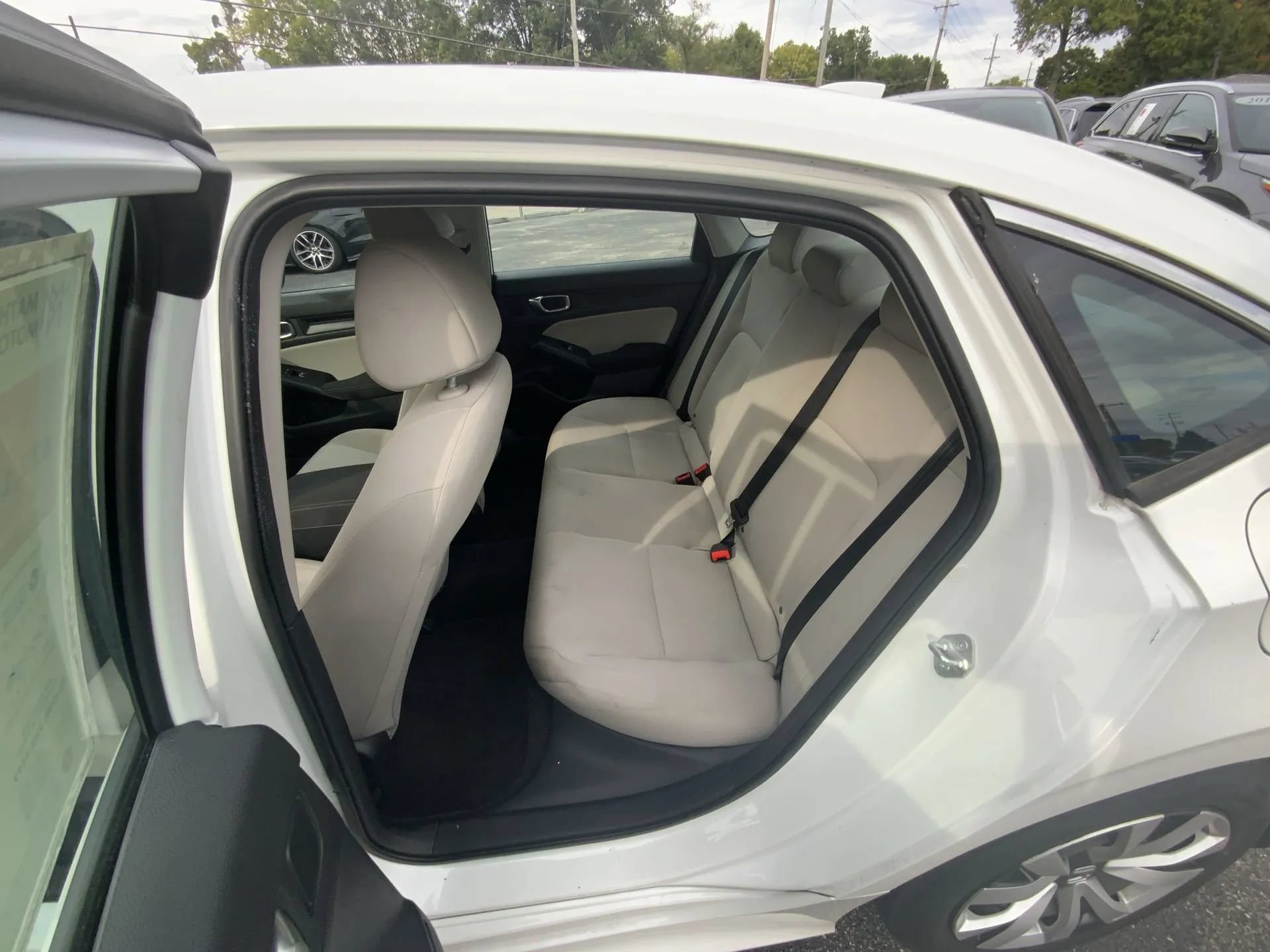 Used 2022 Honda Civic LX image 24