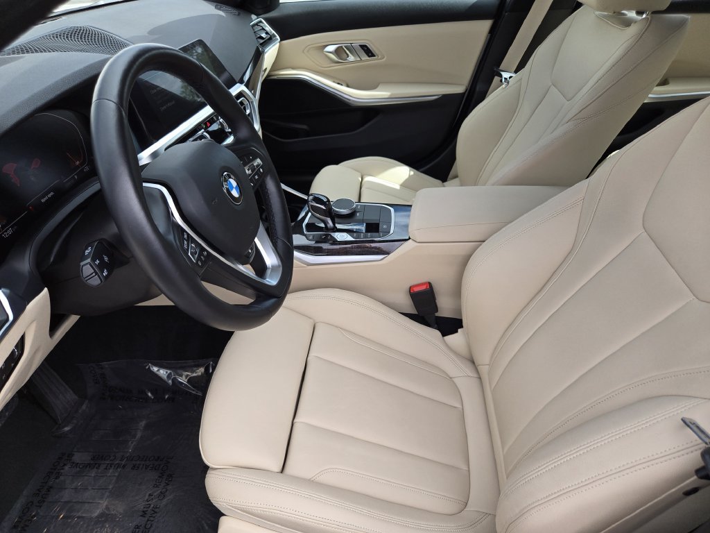 Used 2021 BMW 330i xDrive Sedan w/ Convenience Package AWD/4WD image 13