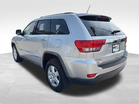 Used 2011 Jeep Grand Cherokee Laredo AWD/4WD image 6