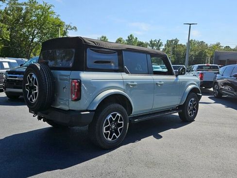 Used 2024 Ford Bronco Outer Banks image 13