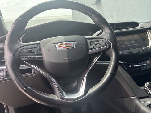 Used 2021 Cadillac XT6 Premium Luxury AWD/4WD image 20