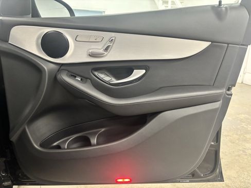 Certified 2022 Mercedes-Benz GLC 300 image 18