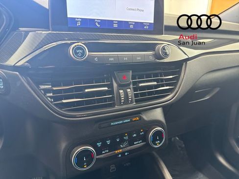 Used 2026 Ford Escape ST-Line AWD/4WD image 19