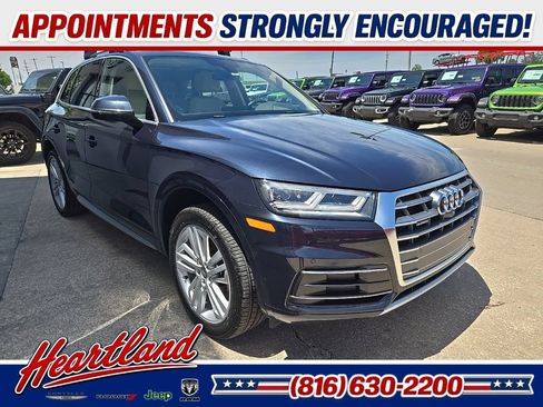 Used 2018 Audi Q5 Prestige w/ Prestige Package AWD/4WD image 14