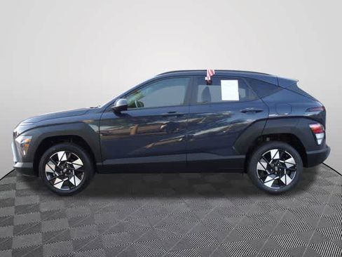 Used 2024 Hyundai Kona SEL AWD/4WD image 2