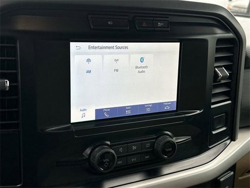 Used 2023 Ford F150 XLT image 12
