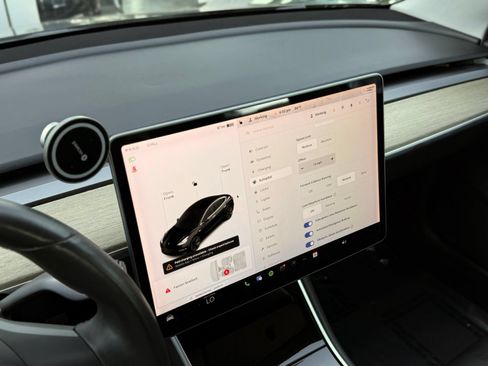 Used 2019 Tesla Model 3 Long Range AWD/4WD image 38