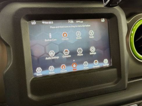 Used 2018 Jeep Wrangler Sport S image 16