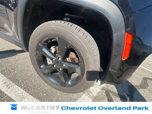 Used 2023 Jeep Grand Cherokee Altitude AWD/4WD image 20