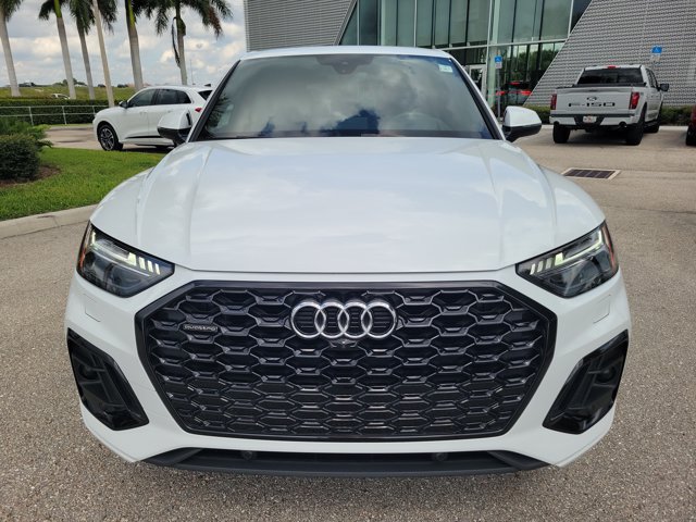 Certified 2023 Audi Q5 2.0T Prestige w/ Prestige Package AWD/4WD image 3
