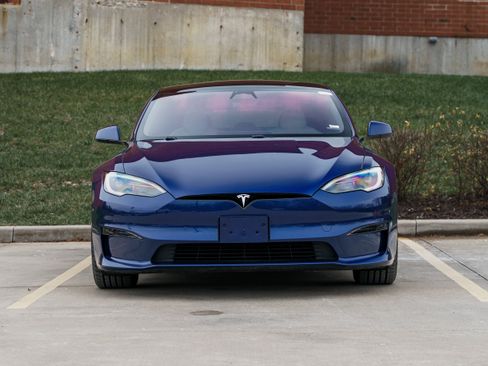 Used 2023 Tesla Model S Standard Range image 28