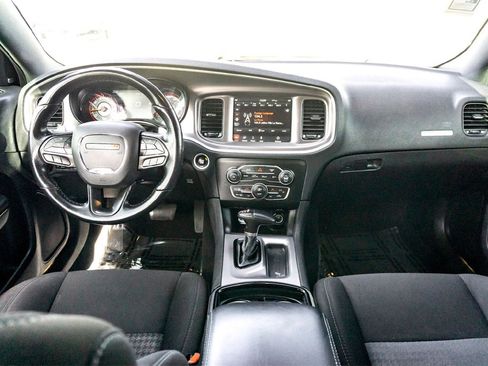 Used 2022 Dodge Charger R/T w/ Blacktop Package image 29