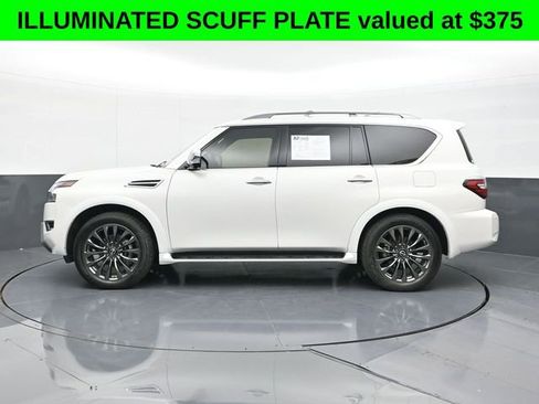 Used 2023 Nissan Armada Platinum w/ Captain's Chairs Package image 9