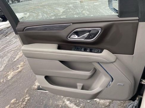 Used 2023 GMC Yukon SLT image 22