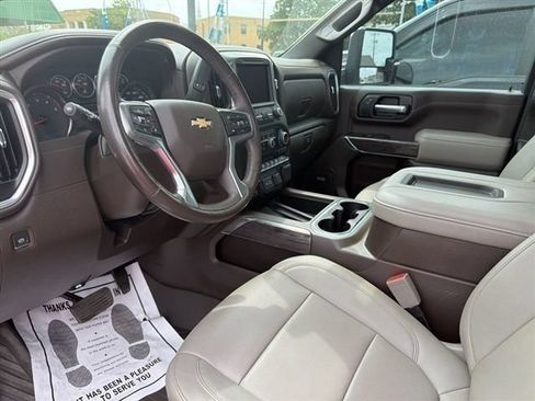 Used 2022 Chevrolet Silverado 2500 LTZ w/ LTZ Texas Edition AWD/4WD image 44
