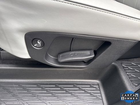 Used 2025 Hyundai Palisade SEL image 40