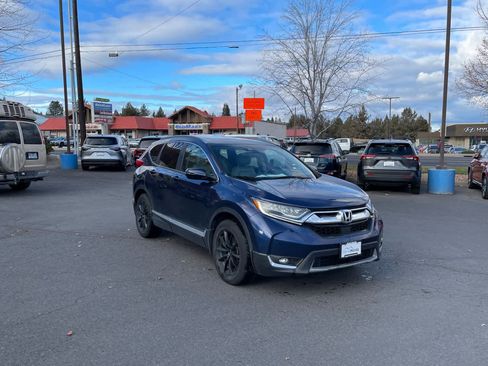 Used 2017 Honda CR-V Touring image 9