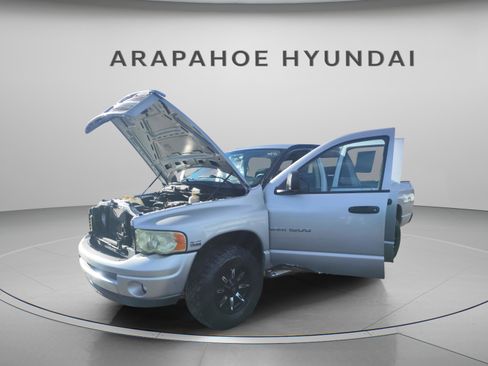 Used 2004 Dodge Ram 1500 Truck SLT w/ Sport Appearance Group image 12