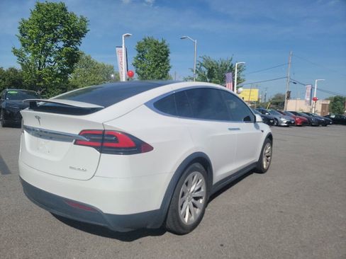 Used 2021 Tesla Model X Performance AWD/4WD image 11