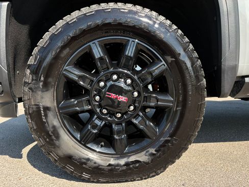 Used 2024 GMC Sierra 2500 AT4 w/ AT4 Premium Plus Package AWD/4WD image 53