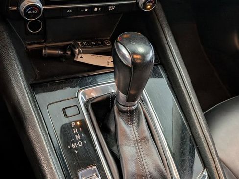 Used 2019 MAZDA CX-5 Touring image 22