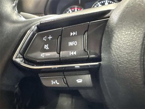Used 2023 MAZDA CX-5 AWD 2.5 S w/ Premium Package image 12