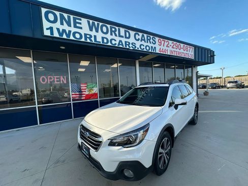 Used 2018 Subaru Outback 3.6R Limited AWD/4WD image 1