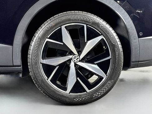 Certified 2023 Volkswagen ID.4 Pro S AWD/4WD image 34