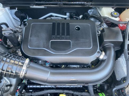 Used 2023 Chevrolet Blazer LT image 35