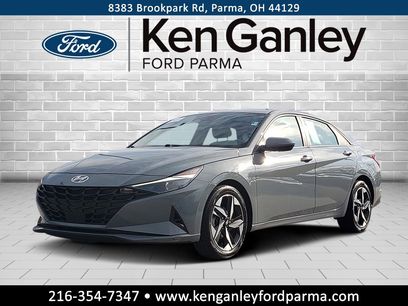 Used 2023 Hyundai Elantra SEL w/ Convenience Package