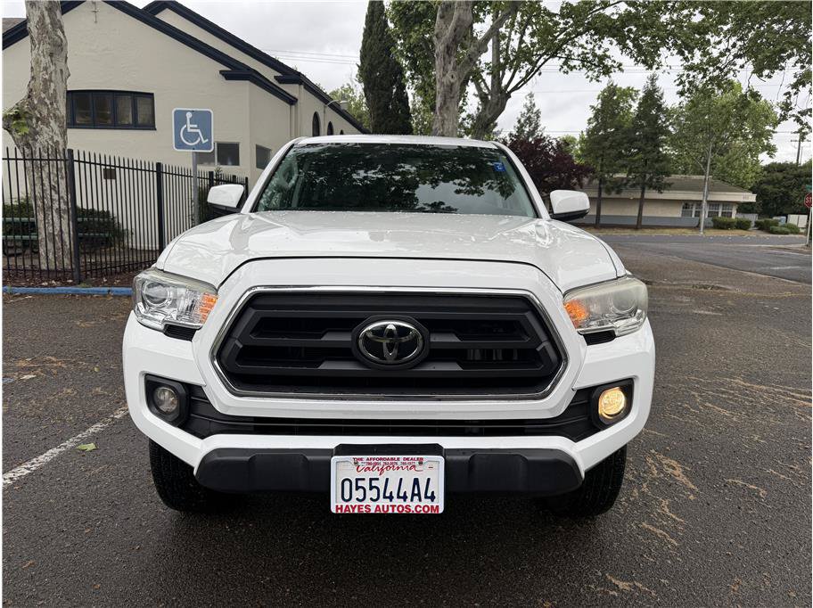 Used 2021 Toyota Tacoma SR5 RWD image 2