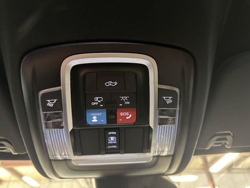 New 2026 RAM 1500 Big Horn AWD/4WD image 16