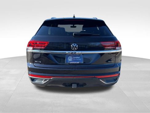 Used 2023 Volkswagen Atlas Cross Sport SE w/ Panoramic Sunroof Package image 6