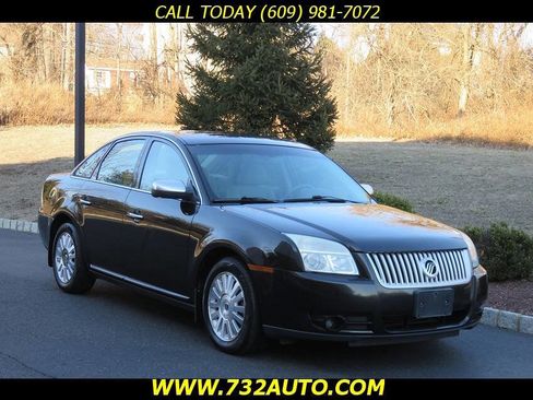 Used 2009 Mercury Sable Sedan image 3