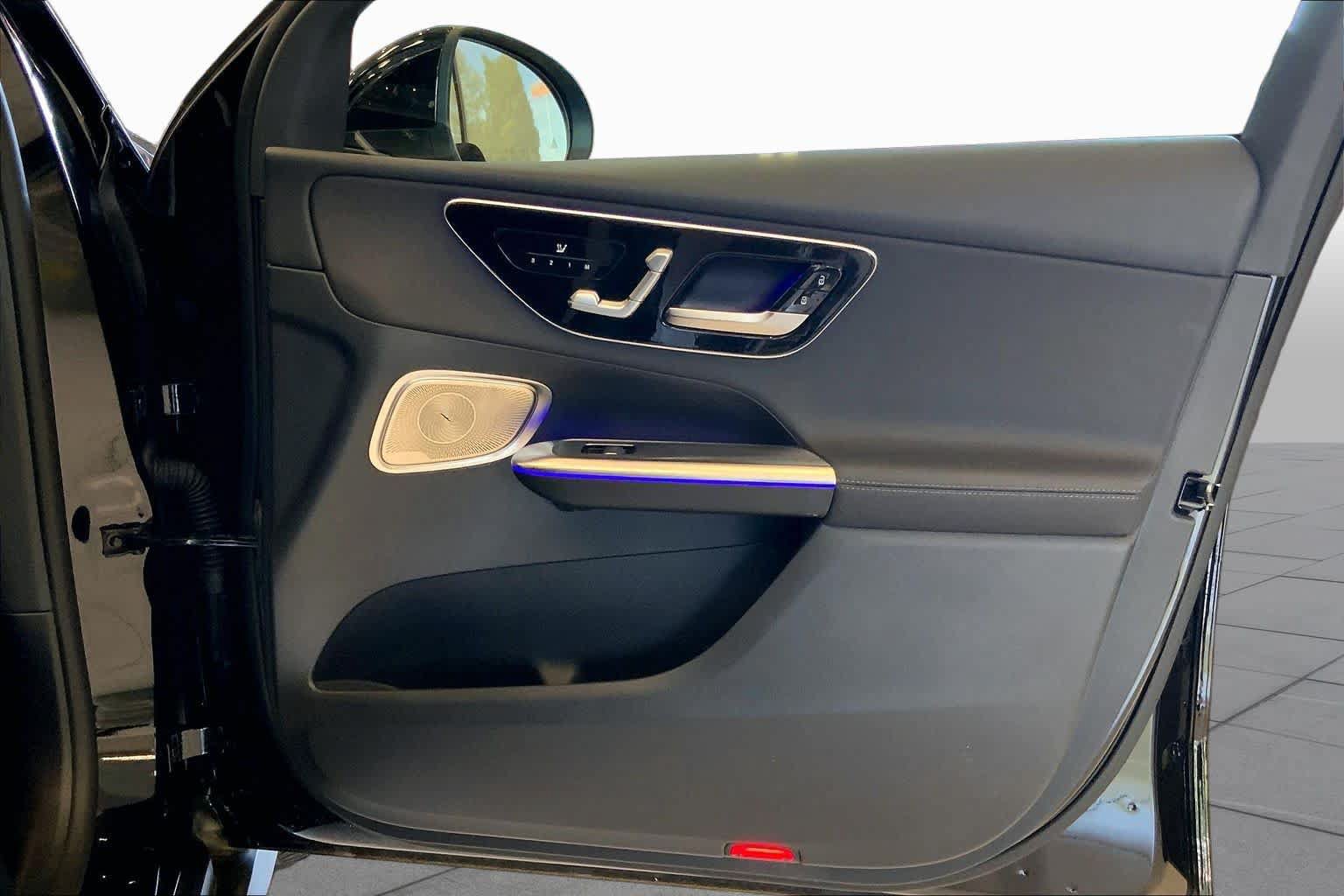 Certified 2025 Mercedes-Benz GLC 300 4MATIC image 22