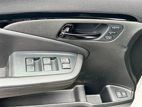 Used 2023 Honda Passport Elite image 18