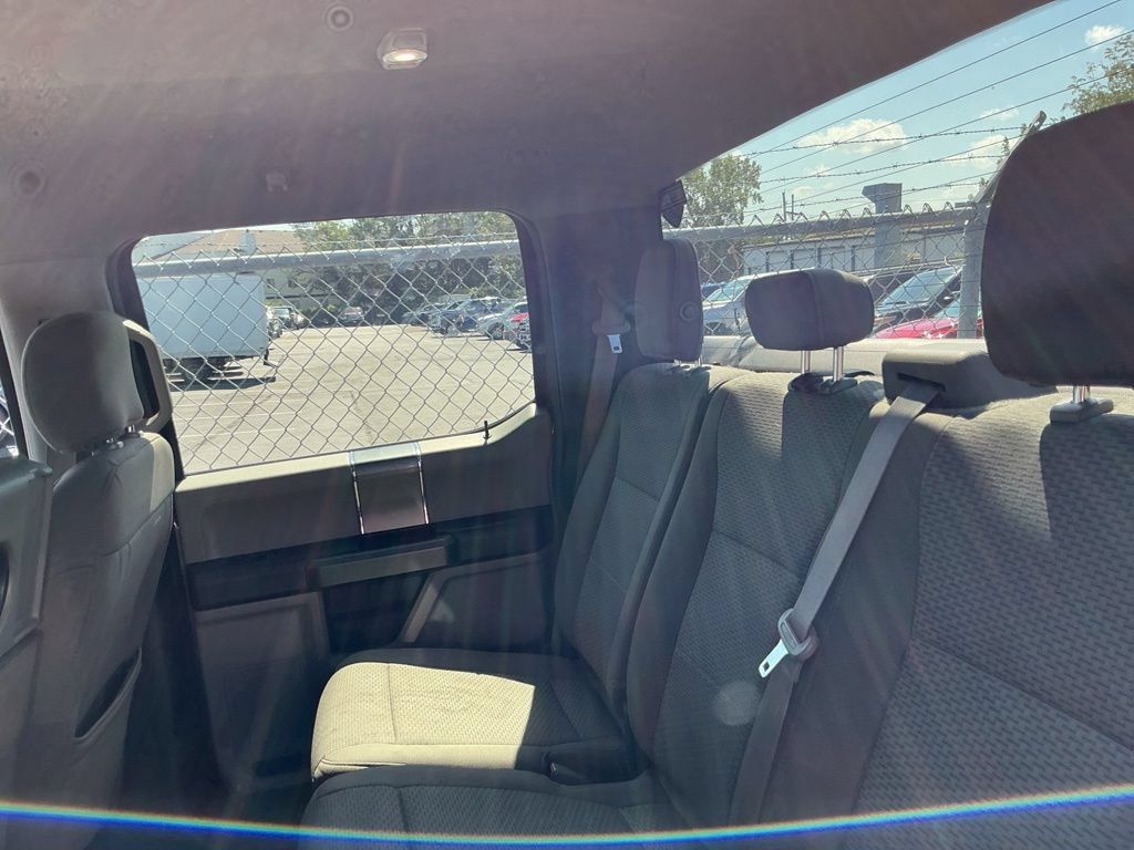 Used 2018 Ford F150 XLT w/ Equipment Group 302A Luxury AWD/4WD image 11
