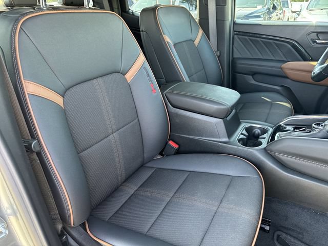 Used 2025 GMC Canyon AT4 AWD/4WD image 27