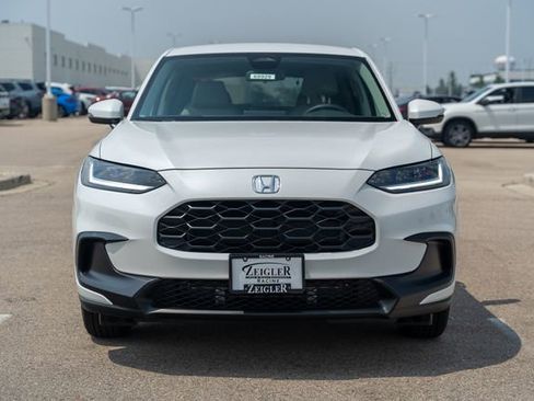 New 2026 Honda HR-V LX image 2